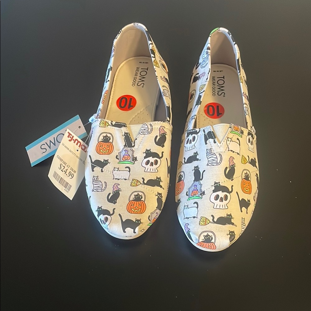Toms White Slippers with Halloween Print